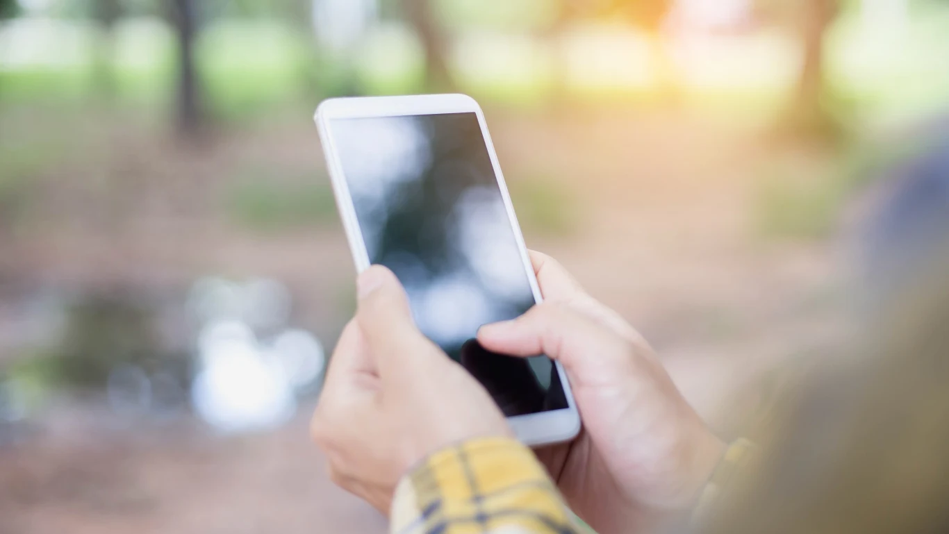 Ministerstwo Klimatu i Środowiska ostrzega m.in. przed SMS-ami mówiącymi o podwyżkach cen energii, które mogą zawierać złośliwe linki Ministerstwo Klimatu i Środowiska ostrzega m.in. przed SMS-ami mówiącymi o podwyżkach cen energii, które mogą zawierać złośliwe linki