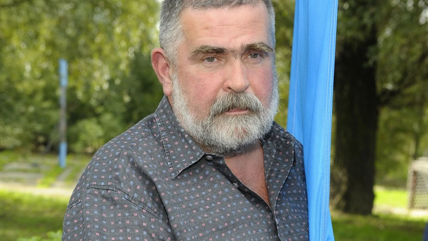 Janusz Rewiński zmarł 1 czerwca. Co po śmierci napisał jego syn? Janusz Rewiński zmarł 1 czerwca. Co po śmierci napisał jego syn?