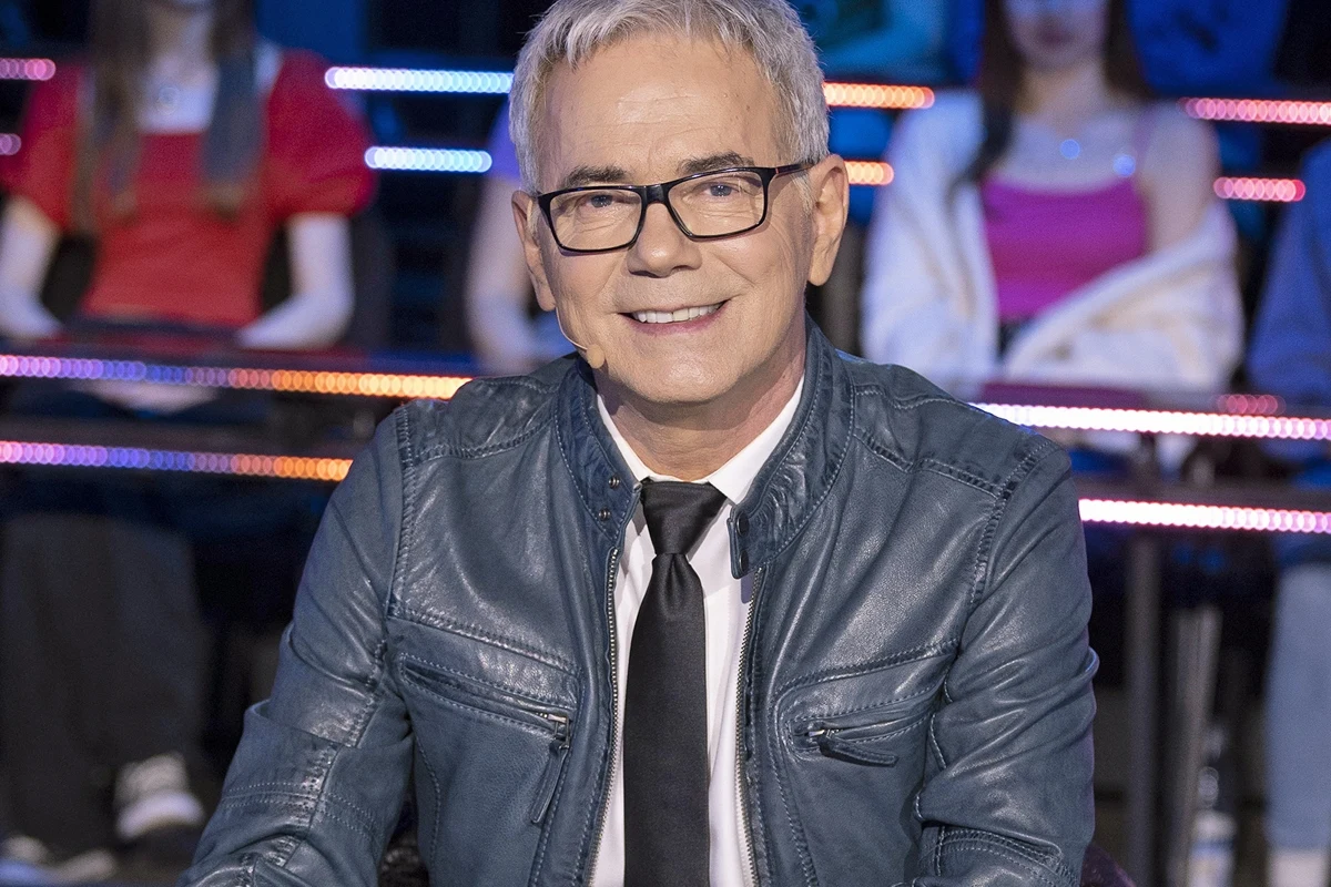 Robert Janowski w "Twoja Twarz Brzmi Znajomo" Robert Janowski w "Twoja Twarz Brzmi Znajomo"