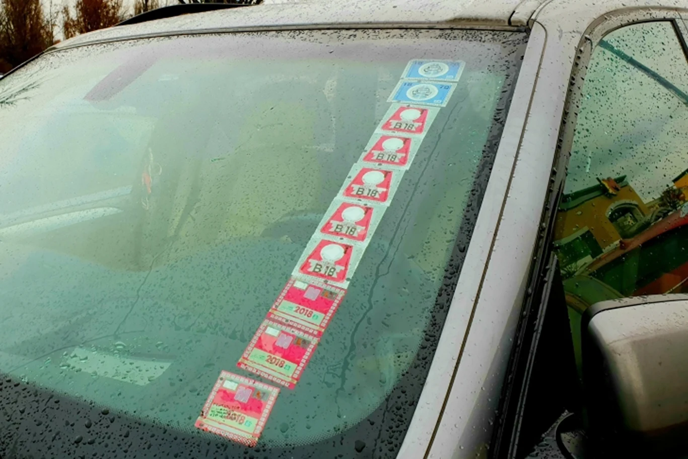 Papierowe winiety w Austrii zostaną zastąpione elektronicznymi. Jadąc za granicę, pamiętajmy by pozbyć się starych winiet