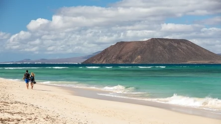 Plaża Coralejo na Wyspach Kanaryjskich (Fuerteventura)
