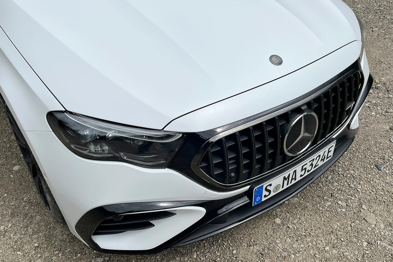 Nowy Mercedes E53 AMG wyróżnia się także elementami designu Nowy Mercedes E53 AMG wyróżnia się także elementami designu