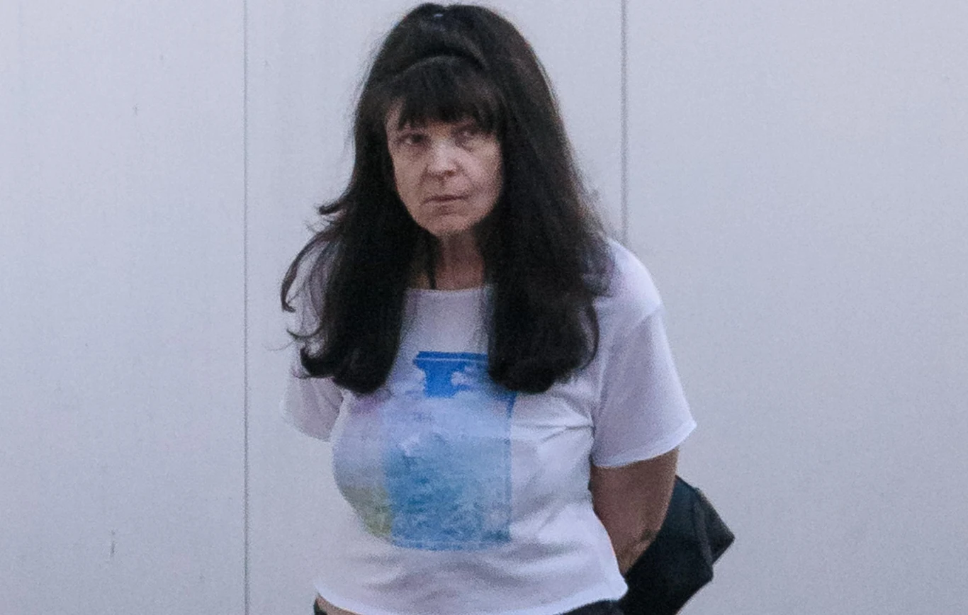 Elżbieta Dmoch zaprasza na koncert piosenek 2 plus 1 Elżbieta Dmoch zaprasza na koncert piosenek 2 plus 1