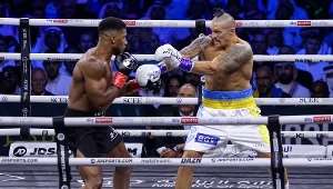 Anthony Joshua i Ołeksandr Usyk