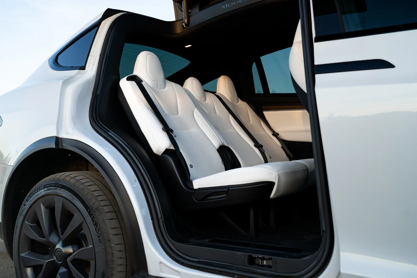 Tesla Model X Long Range Tesla Model X Long Range