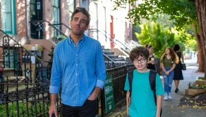 Kadr z filmu "Mój syn Ezra"