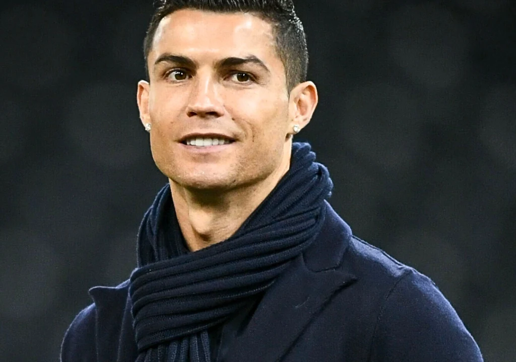 Cristiano Ronaldo Cristiano Ronaldo