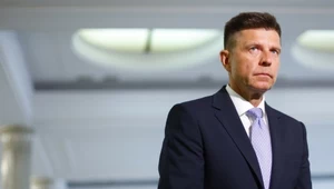 Polska 2050, której posłem jest Ryszard Petru, zebrała podpisy pod ustawą obniżającą składkę zdrowotną dla przedsiębiorców i pracowników