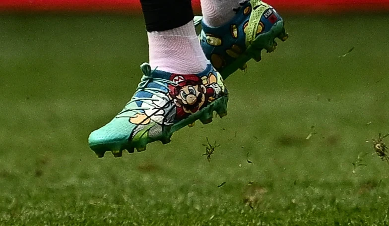 Buty Jasira Asaniego