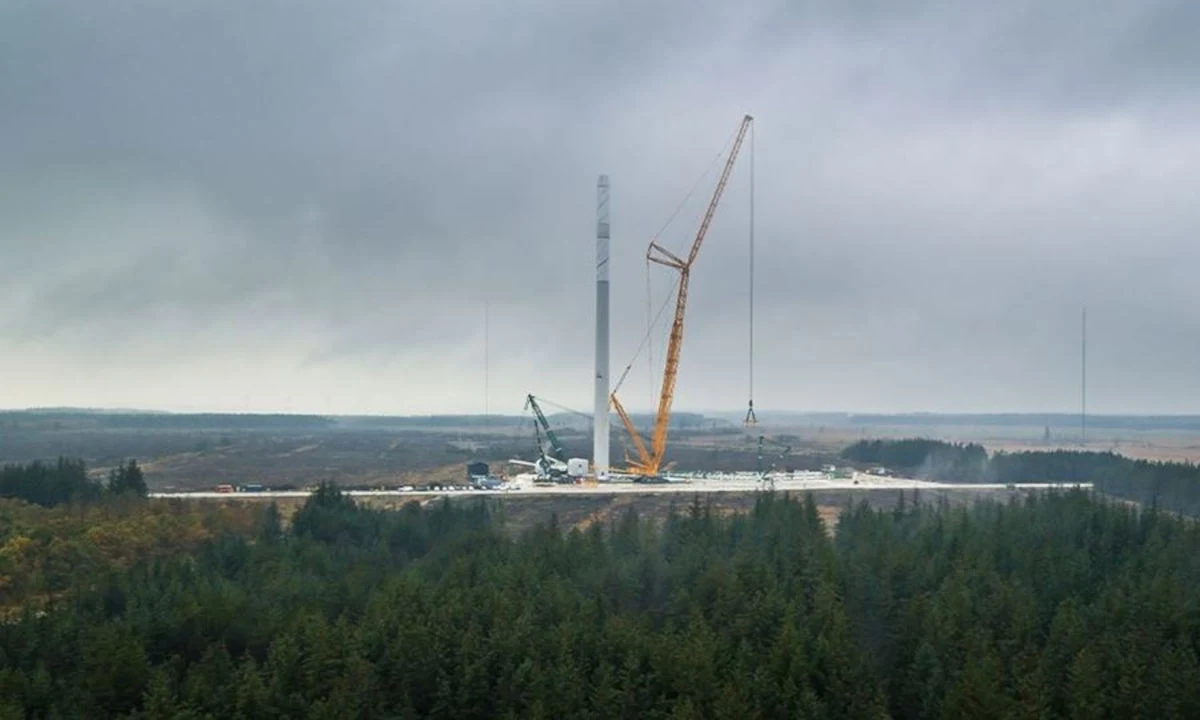 Siemens Energy chce pokonać Chiny. Zbuduje największą turbinę wiatrową.
