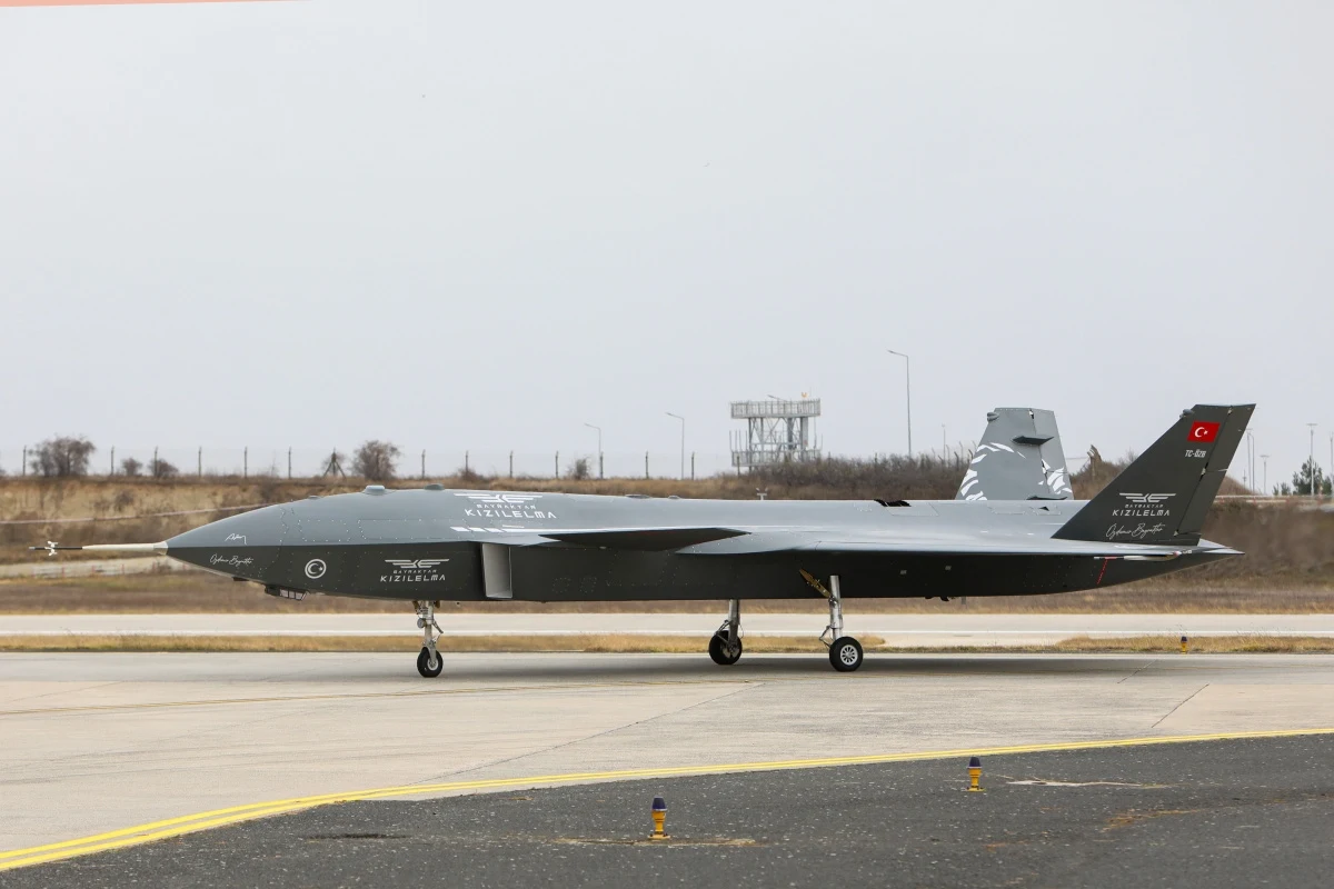 Dron Bayraktar Kizilelma Dron Bayraktar Kizilelma
