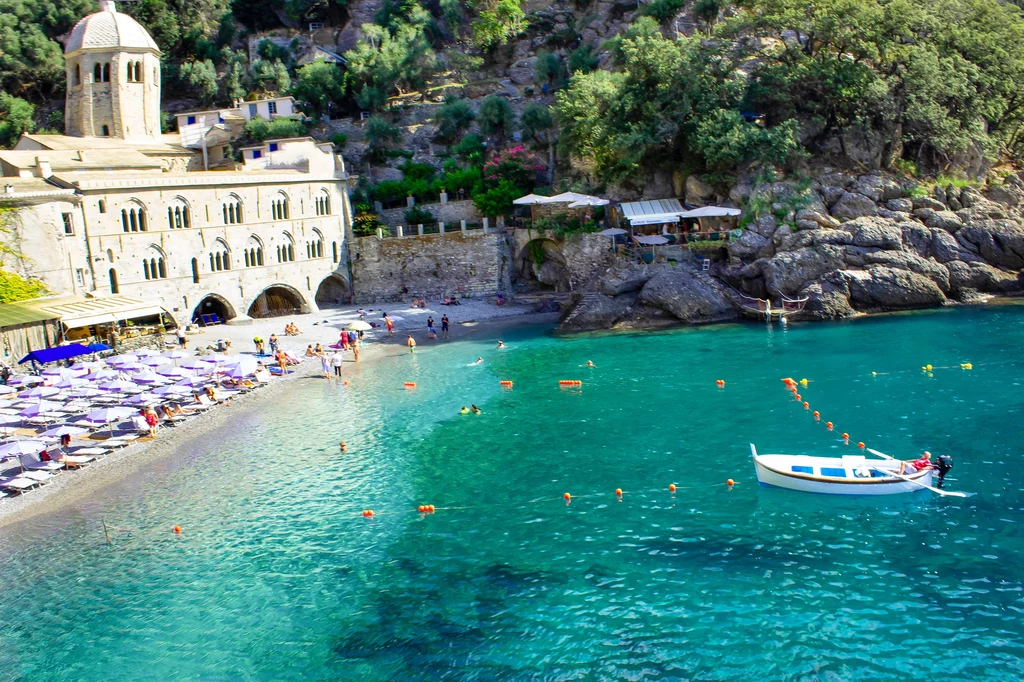 Plaża San Fruttuoso w Ligurii.