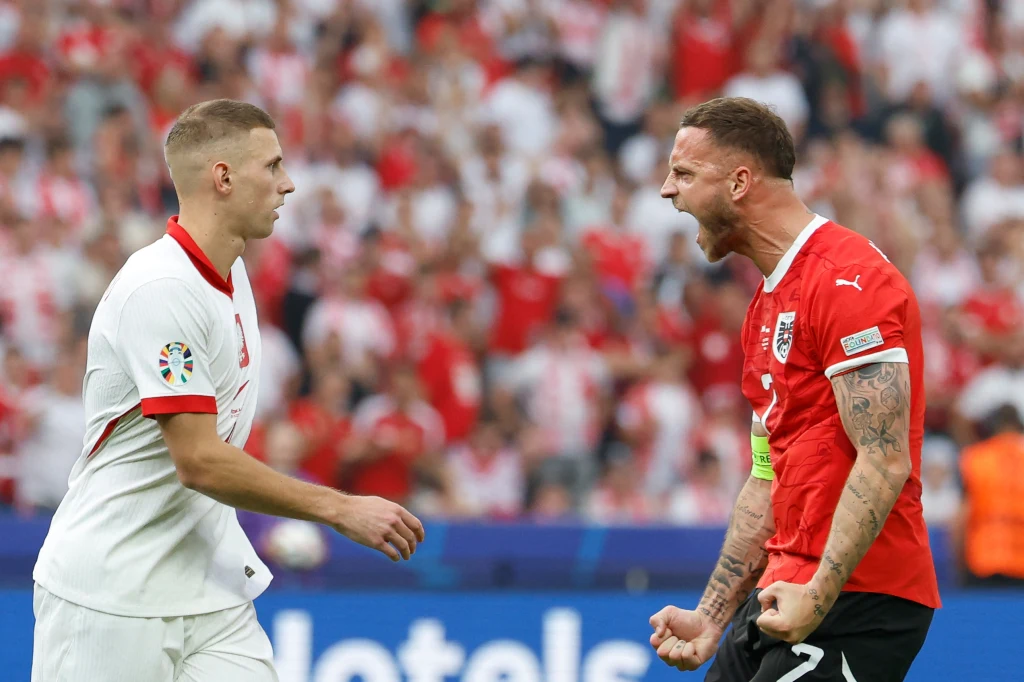 Euro 2024. Marko Arnautović (z prawej) zapisał się w historii swojej kadry podczas meczu Polska - Austria. Nie doścignął tylko... innego "kata" polskiej reprezentacji Euro 2024. Marko Arnautović (z prawej) zapisał się w historii swojej kadry podczas meczu Polska - Austria. Nie doścignął tylko... innego "kata" polskiej reprezentacji