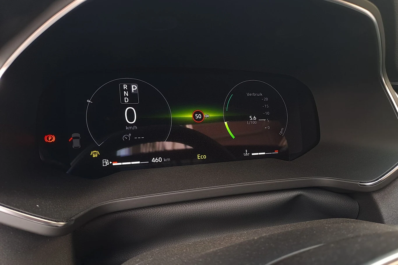 Średnie zużycie paliwa w mocniejszej wersji z silnikiem 1,3 wyniosło 5,6 litra. Warto jednak zaznaczyć, że spora część trasy obejmowało zjeżdżanie po górskich drogach.