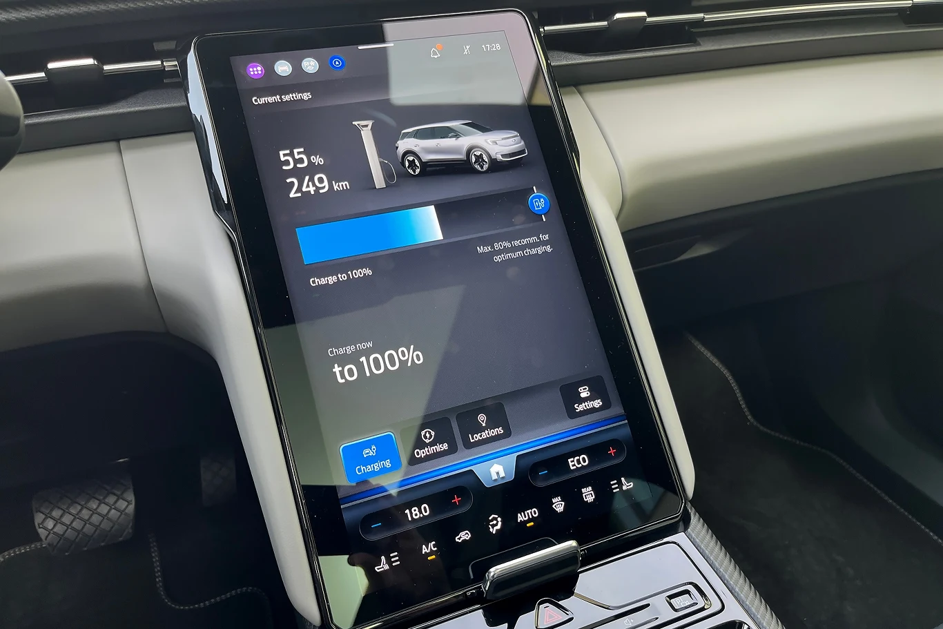 Przy spokojnej jeździe po drogach pozamiejskich nasz testowy model zużywał średnio 16 kWh.