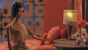 Kadr z filmu "Czarna Barbie"