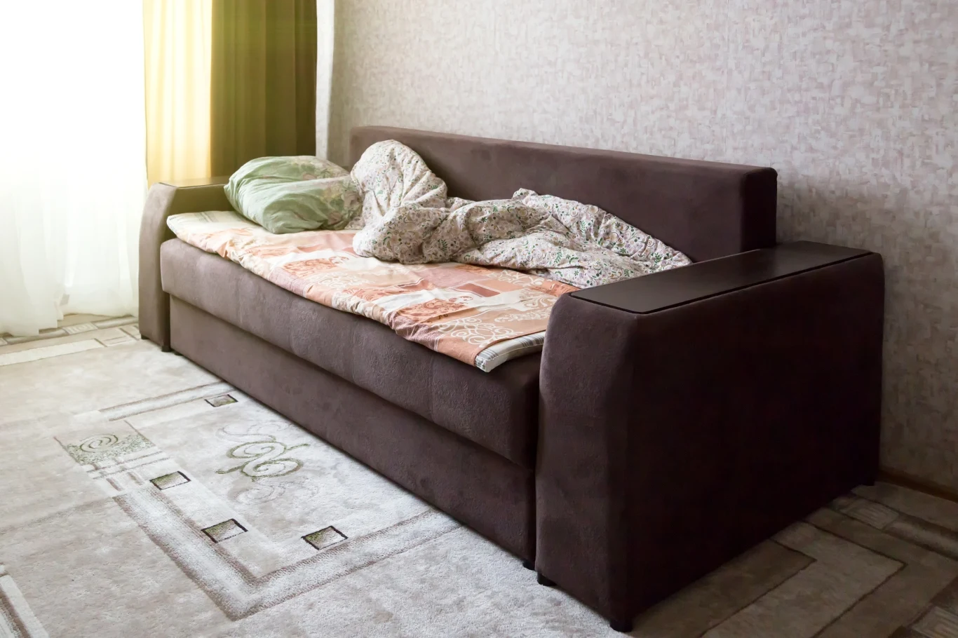 Soda pomoże pozbyć się niemiłego zapachu z kanapy