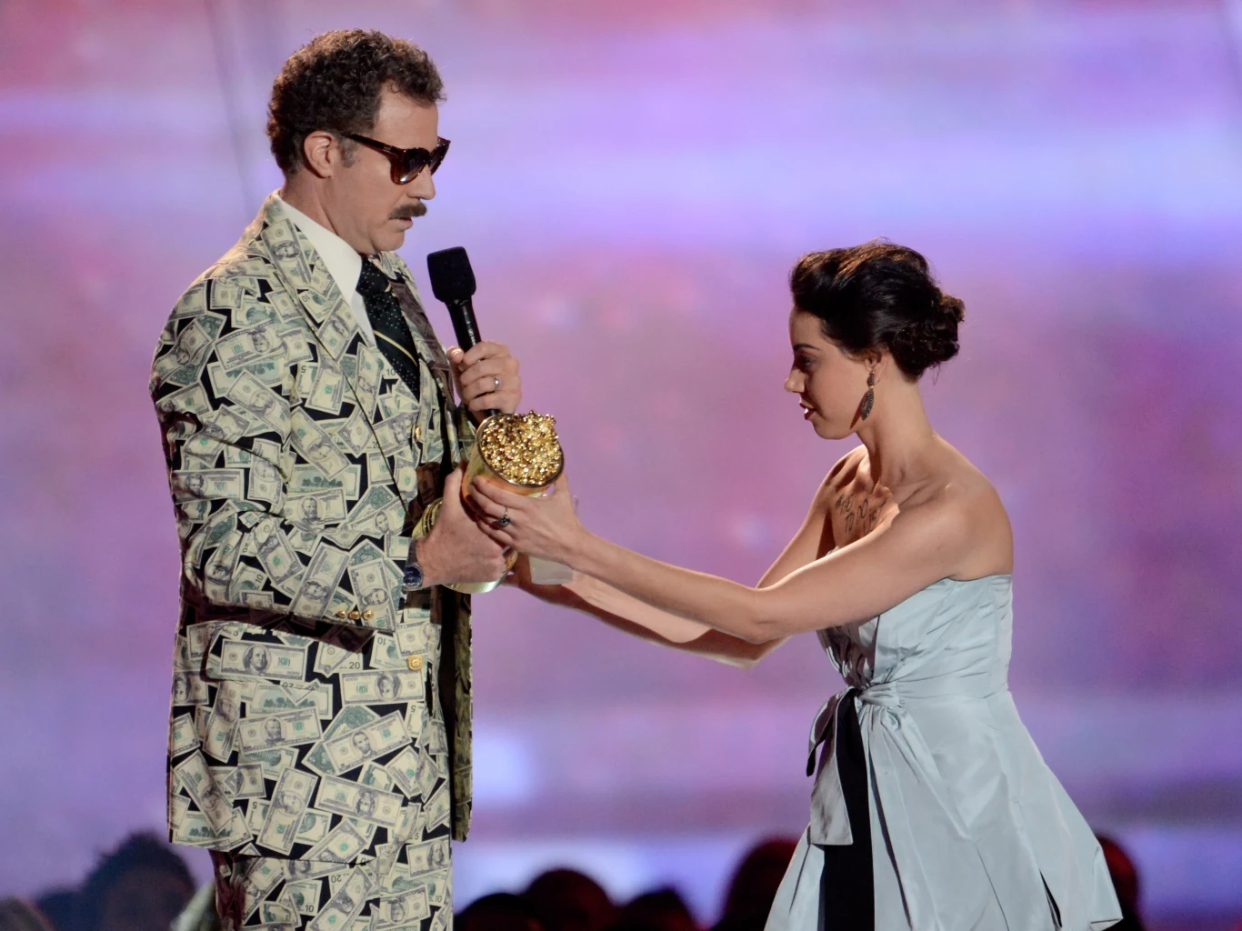 Will Farrell i Aubrey Plaza podczas gali MTV Movie Awards w 2013 roku