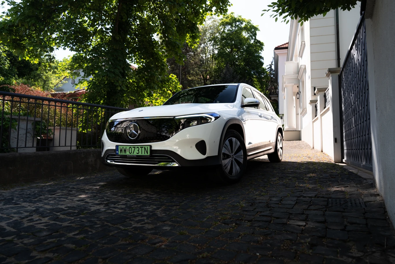 Mercedes EQB 250+