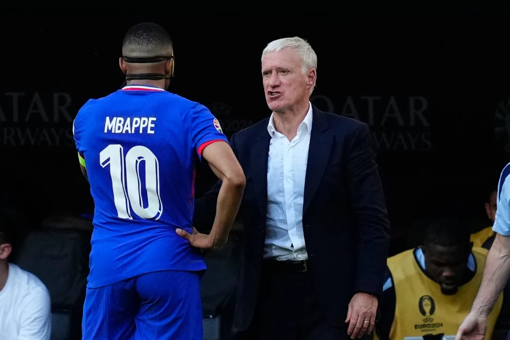 Kylian Mbappe i Didier Deschamps Kylian Mbappe i Didier Deschamps