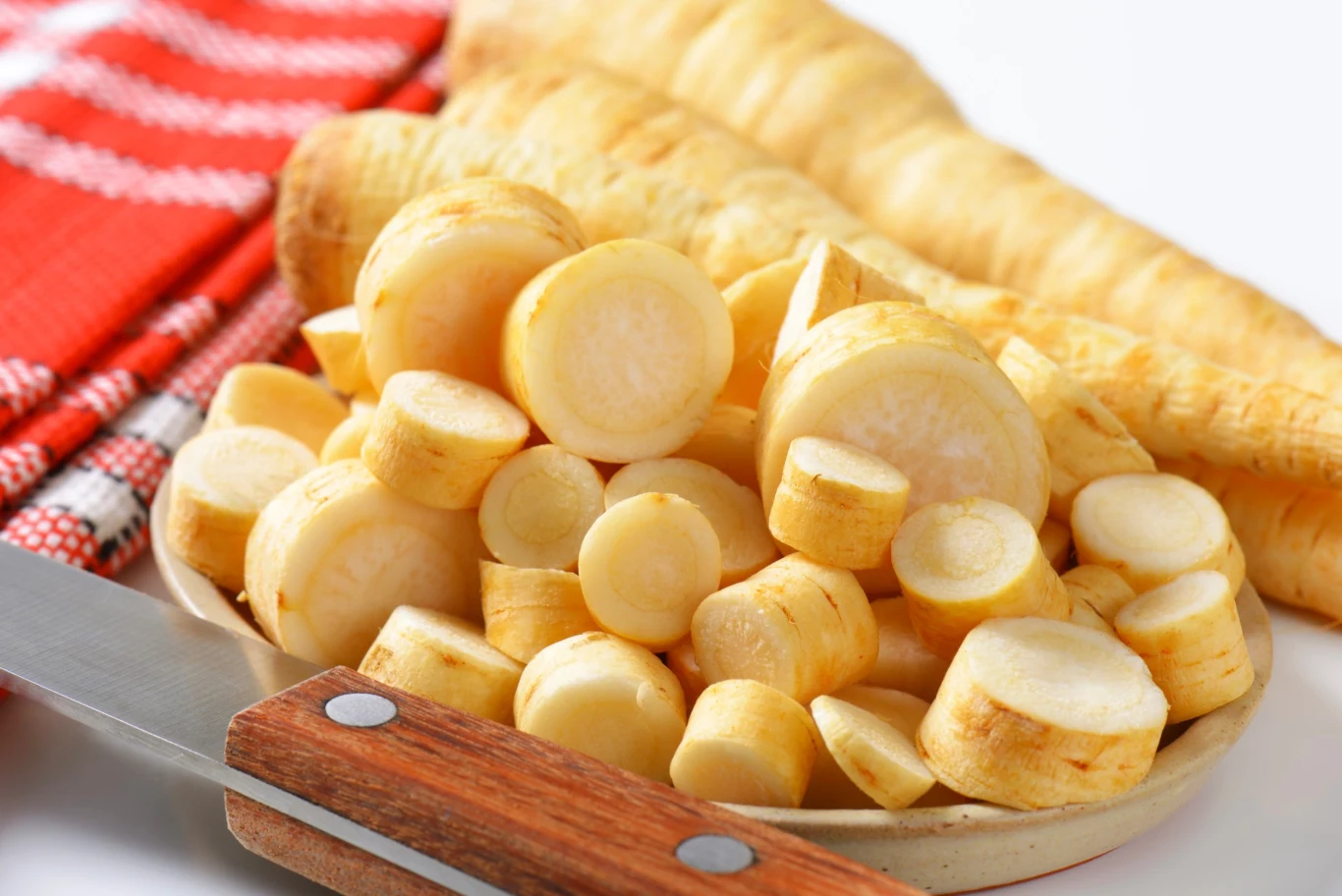 Która część pietruszki jest toksyczna? Która część pietruszki jest toksyczna?