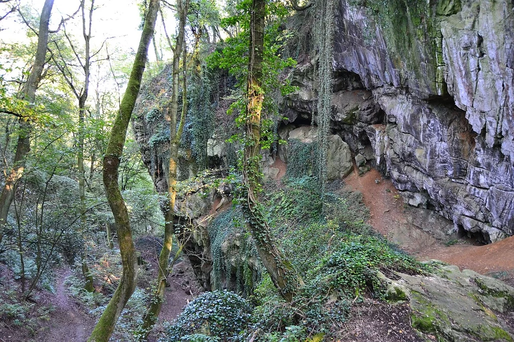 Jaskinia w Belgii, gdzie odkryto pierwsze szczątki neandertalczyków