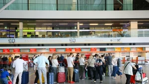 Jak znaleźć tanie bilety lotnicze? W internecie można znaleźć wiele trików. Większość nie działa.