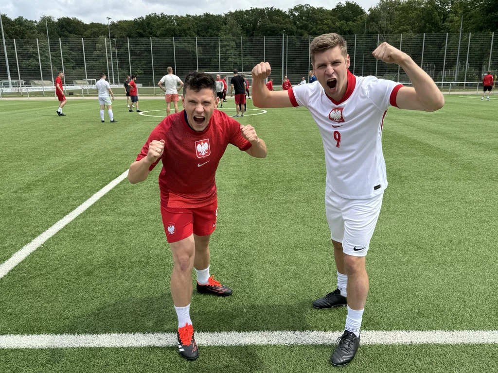 Tomasz Brożek i Wojciech Górski, dziennikarze Interii, przed meczem z PZPN-em Tomasz Brożek i Wojciech Górski, dziennikarze Interii, przed meczem z PZPN-em