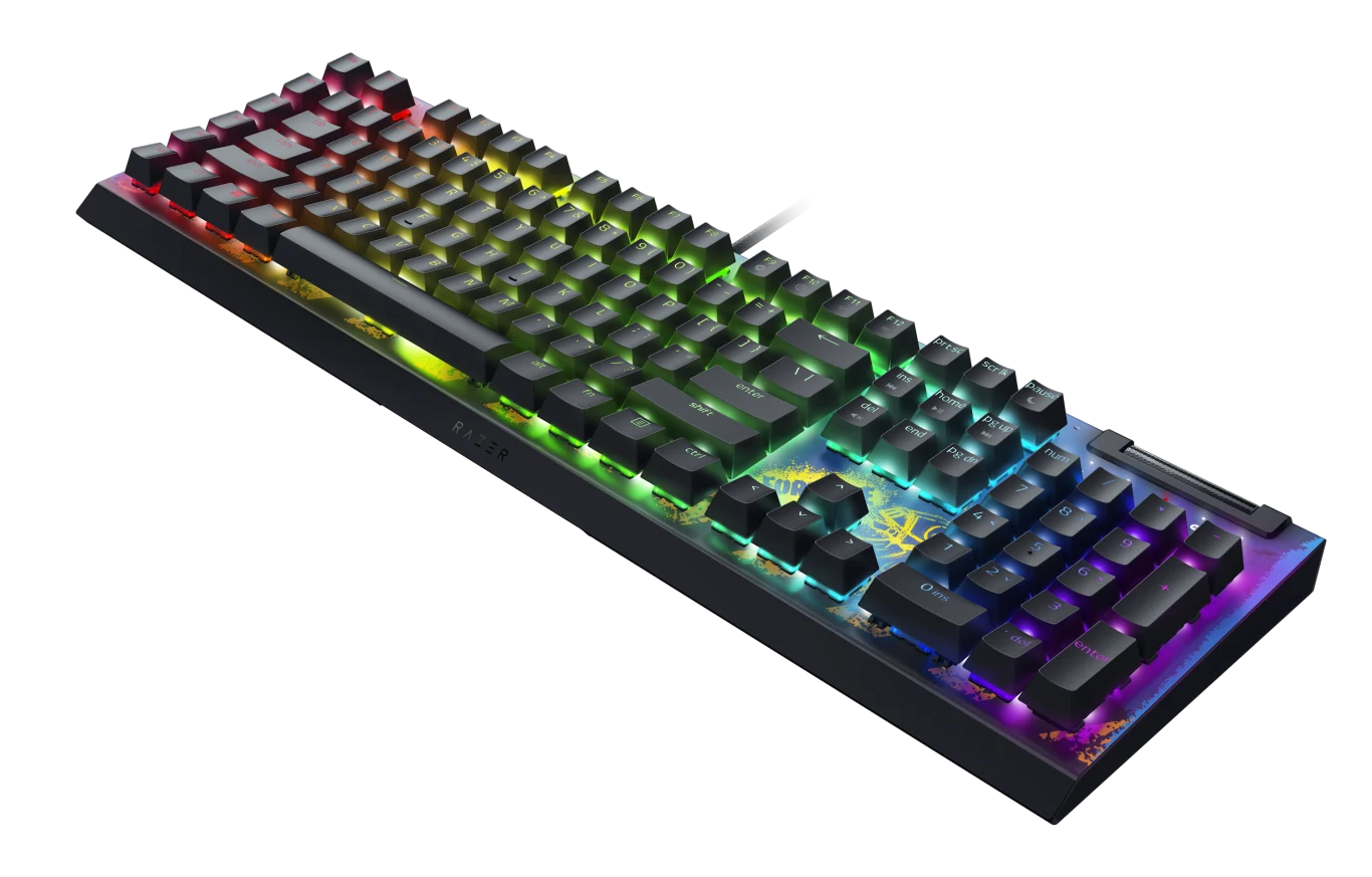 Razer BlackWidow V4 X Fortnite