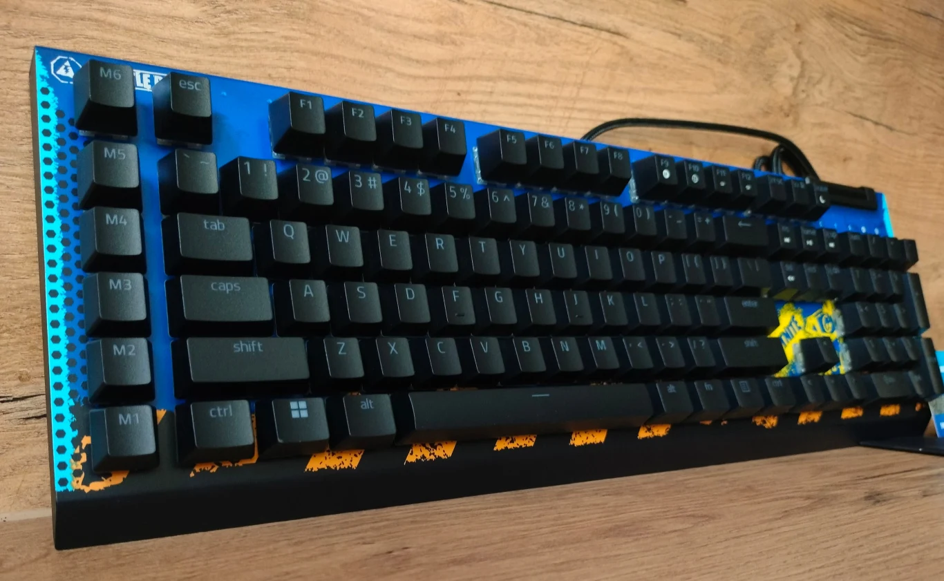 Razer BlackWidow V4 X Fortnite