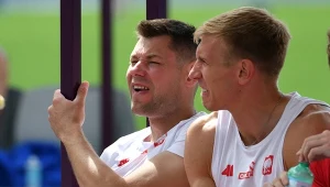 Paweł Wojciechowski (z lewej) i Piotr Lisek, dwaj medaliści mistrzostw Polski. Do Paryża poleci tylko ten drugi