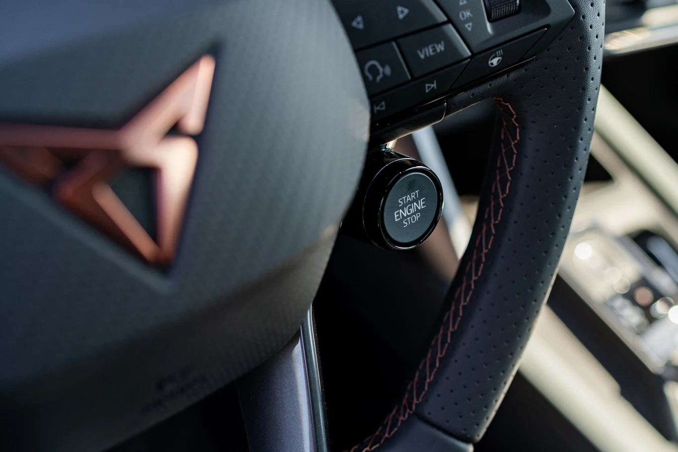 Nowa Cupra Formentor VZ Nowa Cupra Formentor VZ