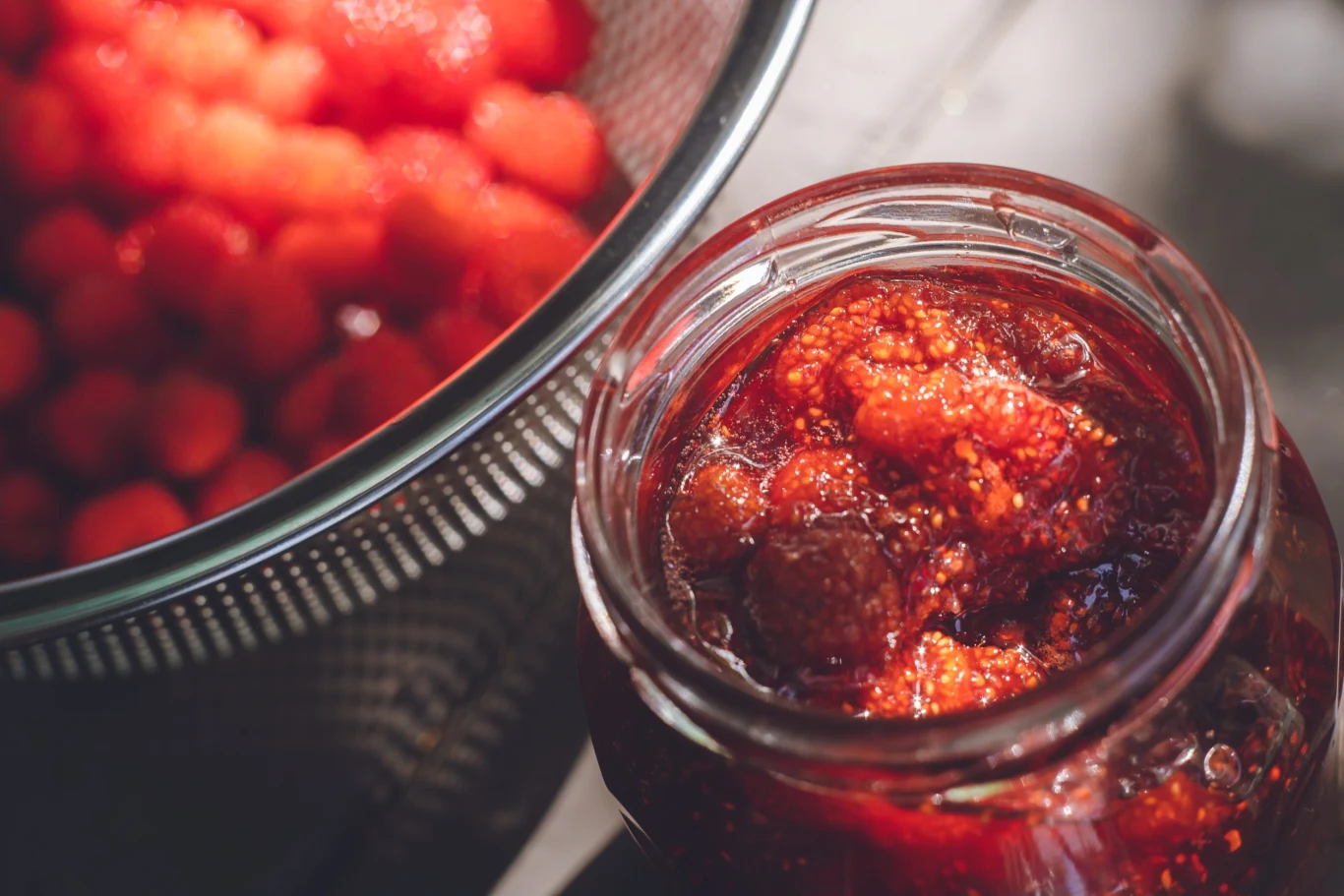 Dżem truskawkowy z tym dodatkiem smakuje jeszcze lepiej Dżem truskawkowy z tym dodatkiem smakuje jeszcze lepiej