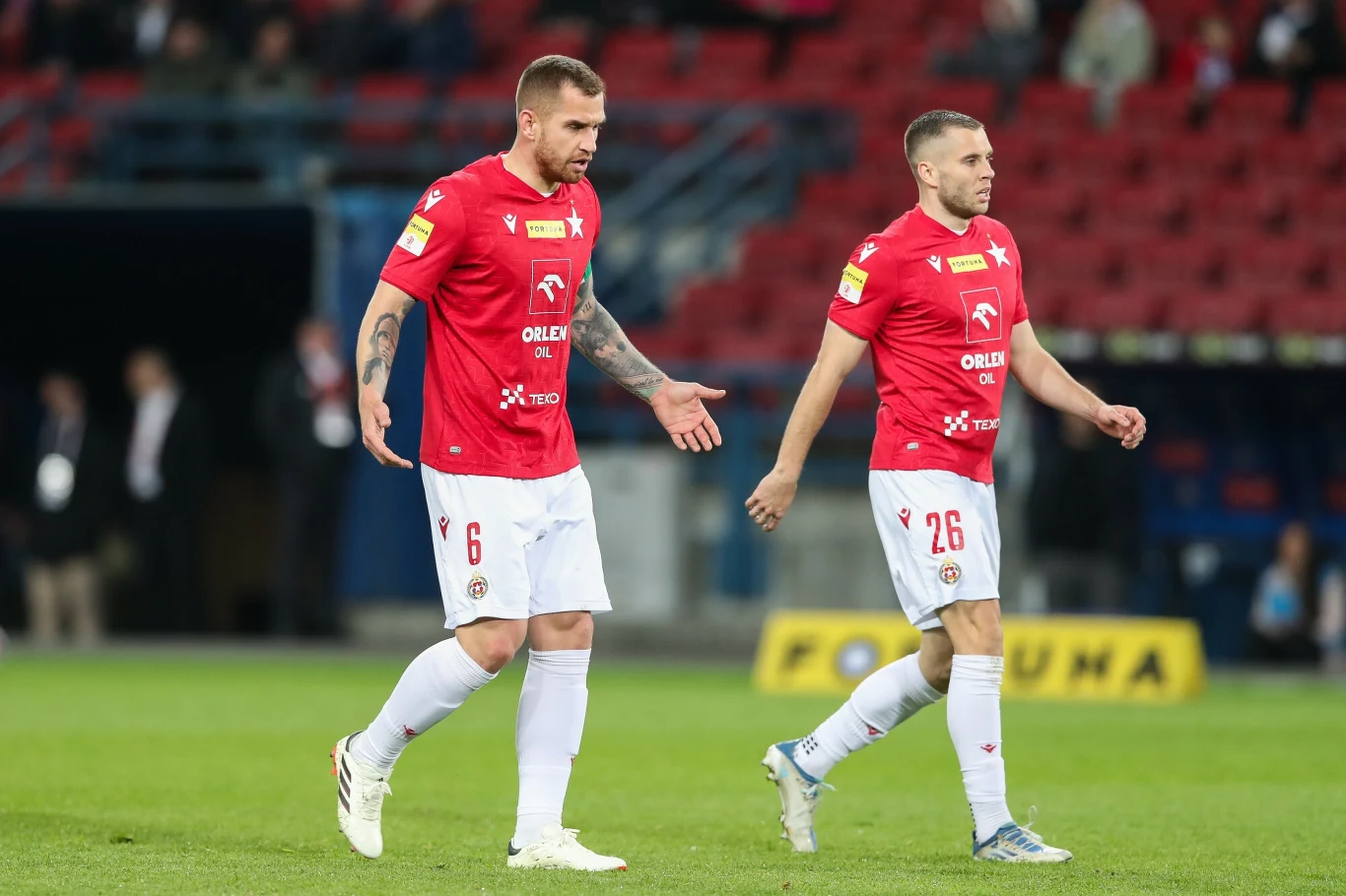 Piłkarze Wisły Kraków - Alan Uryga i Igor Łasicki Piłkarze Wisły Kraków - Alan Uryga i Igor Łasicki