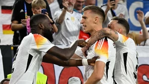 Nico Schlotterbeck celebrujący nieuznanego chwilę później gola, 29.06.2024 r.