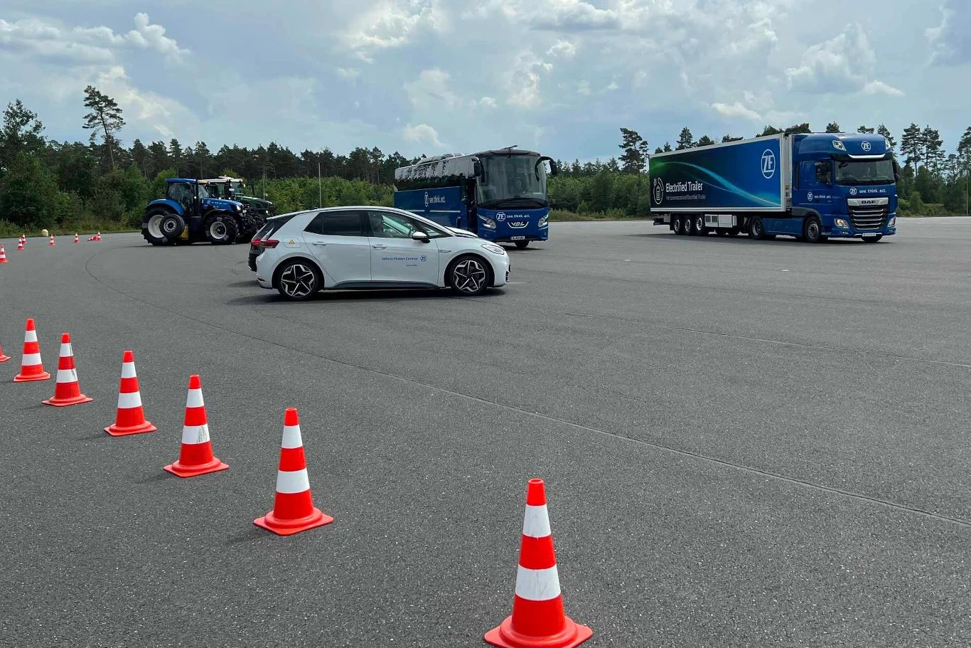 Podczas ZF Global Technology Day firma przedstawiła szereg nowych rozwiązań z dziedziny bezpieczeństwa pojazdów