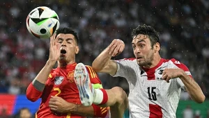 Alvaro Morata (z lewej) kontra Otar Kakabadze