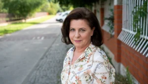 Renata (Renata Pękul) nie daruje Antkowi (Mirosław Jękot) niewierności