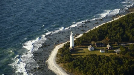 Gotlandia to największa wyspa na Bałtyku. To miejsce z bogata historią, nawiązującą m.in. do historii o Wikingach