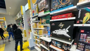 Ojciec z synem ukradli klocki Lego za 4 tys. zł. Wpadli w lombardzie. Zdjęcie ilustracyjne