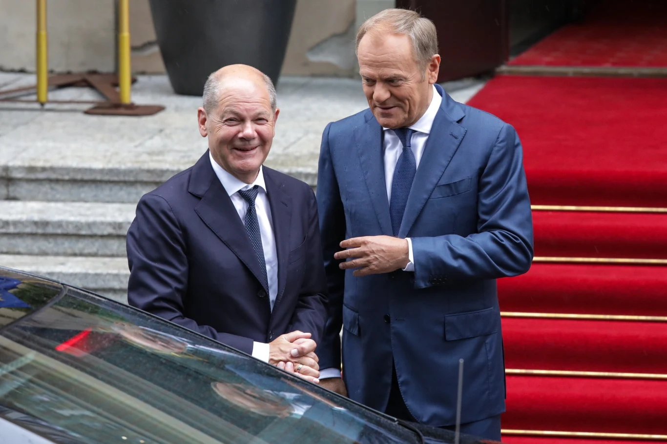 Kanclerz Niemiec Olaf Scholz z wizytą w Polsce. Na zdjęciu z premierem Donaldem Tuskiem Kanclerz Niemiec Olaf Scholz z wizytą w Polsce. Na zdjęciu z premierem Donaldem Tuskiem