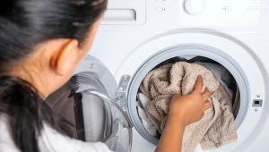 Więcej nie użyjesz płynu do zmiękczania tkanin. Ten domowy sposób sprawi, że ręczniki będą miękkie i puszyste