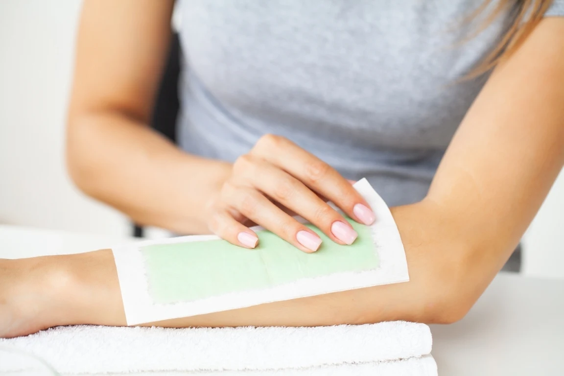 Jak działają plastry do depilacji?