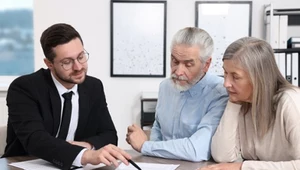 Czy zachowek można dziedziczyć? Tym osobom przysługują pieniądze.