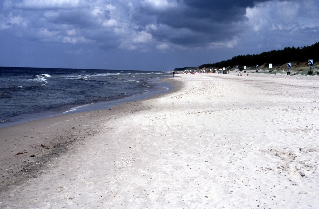 Plaża w Pogorzelicy zachwyca swoją szerokością