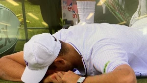 Hubert Hurkacz skreczował w meczu z Arthurem Filsem w drugiej rundzie Wimbledonu 2024