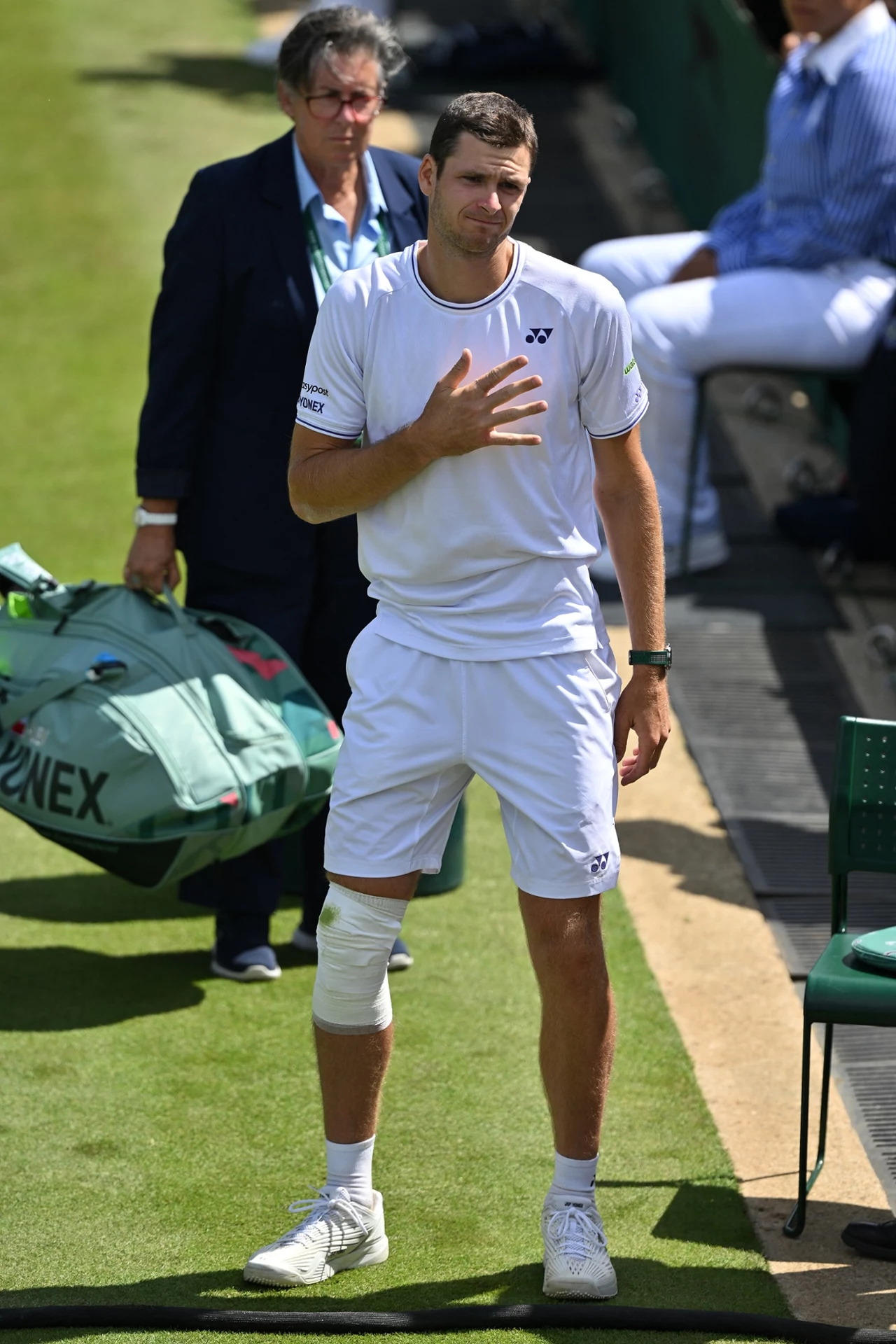 Nie tak wyobrażał sobie Hubert Hurkacz przygodę z tegorocznym Wimbledonem Nie tak wyobrażał sobie Hubert Hurkacz przygodę z tegorocznym Wimbledonem