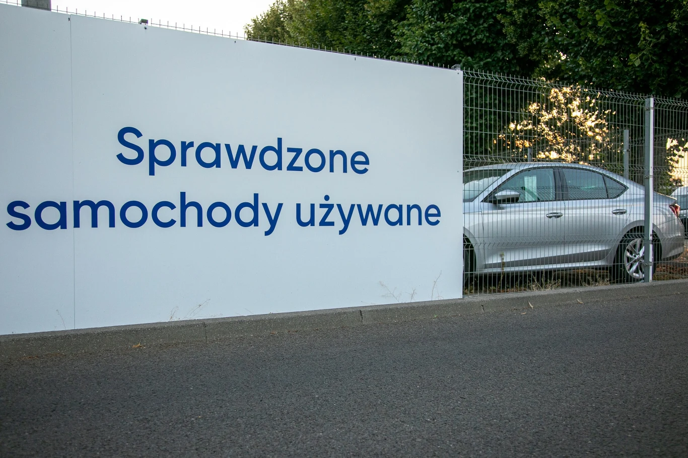 Kupując auto używane łatwo trafić na tzw. "minę" Kupując auto używane łatwo trafić na tzw. "minę"