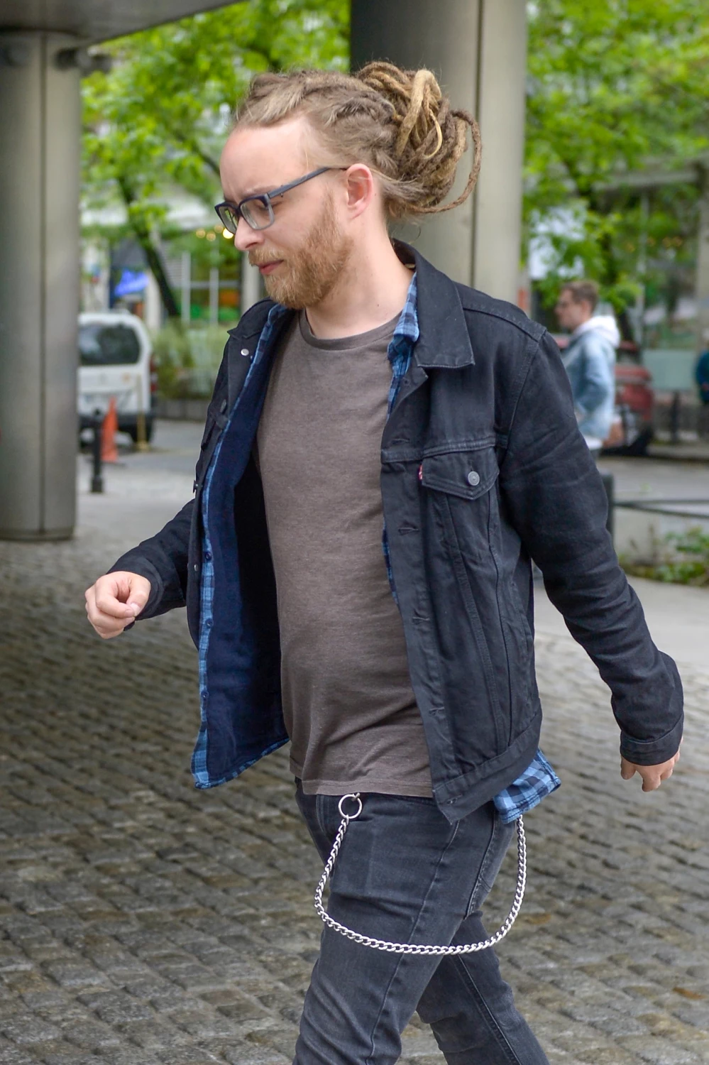 Dominik Ostrowski ma 36 lat Dominik Ostrowski ma 36 lat