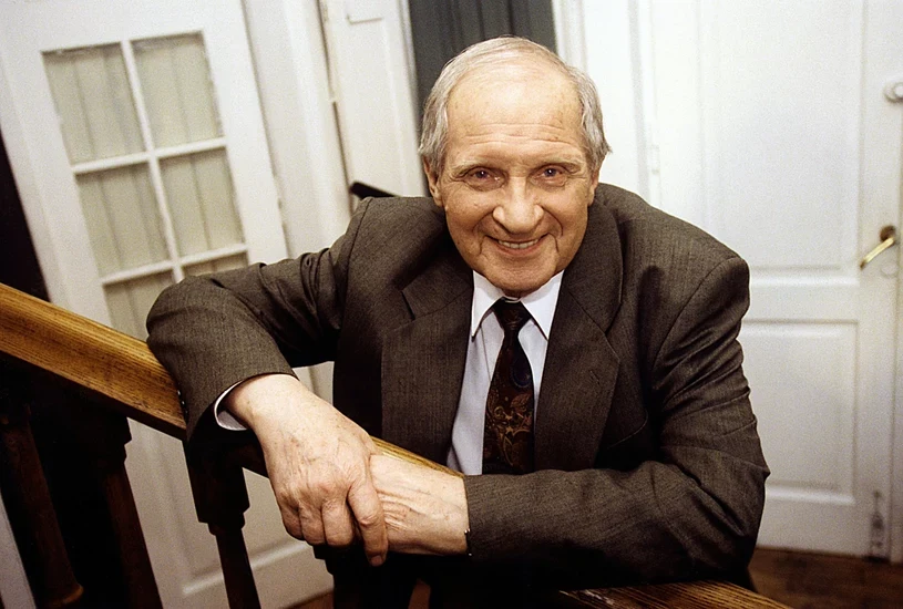 Zygmunt Kęstowicz (1921-2007) Zygmunt Kęstowicz (1921-2007)